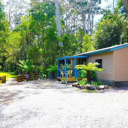 Strahan Retreat Holiday Park Exterior photo