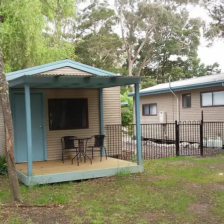 Strahan Retreat Holiday Park Exterior photo