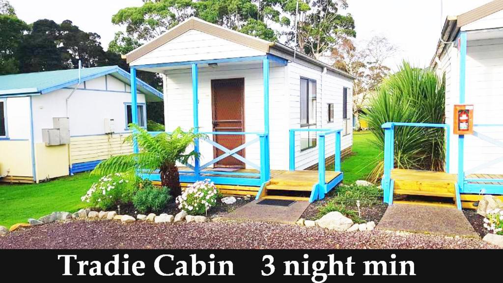 Retreat Strahan
